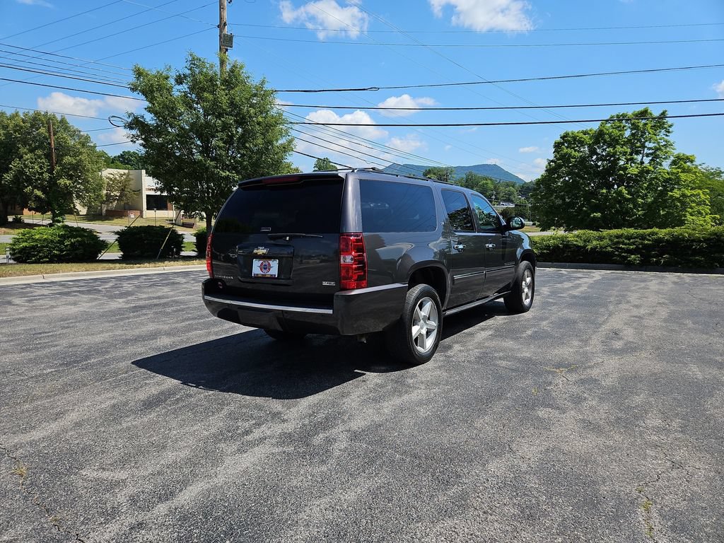 Used 2010 Chevrolet Suburban LTZ AWD/4WD image 5