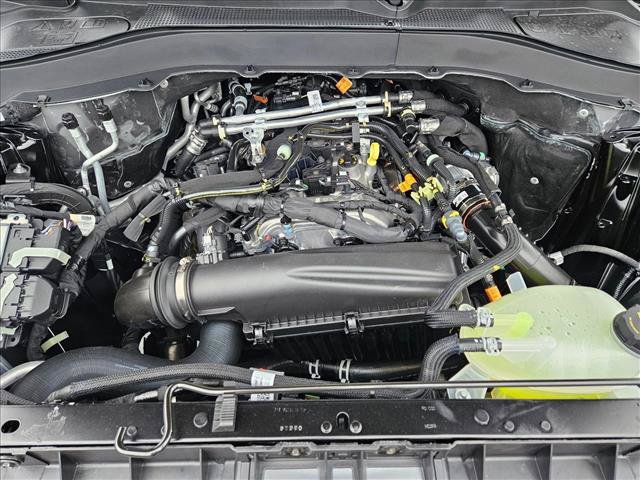 New 2026 Ford Explorer Active RWD image 17