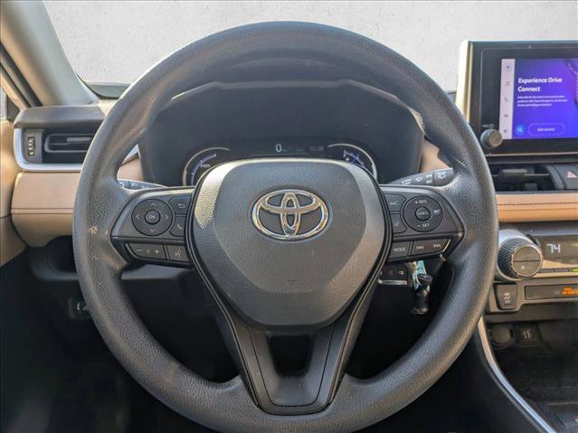 Used 2023 Toyota RAV4 LE image 11