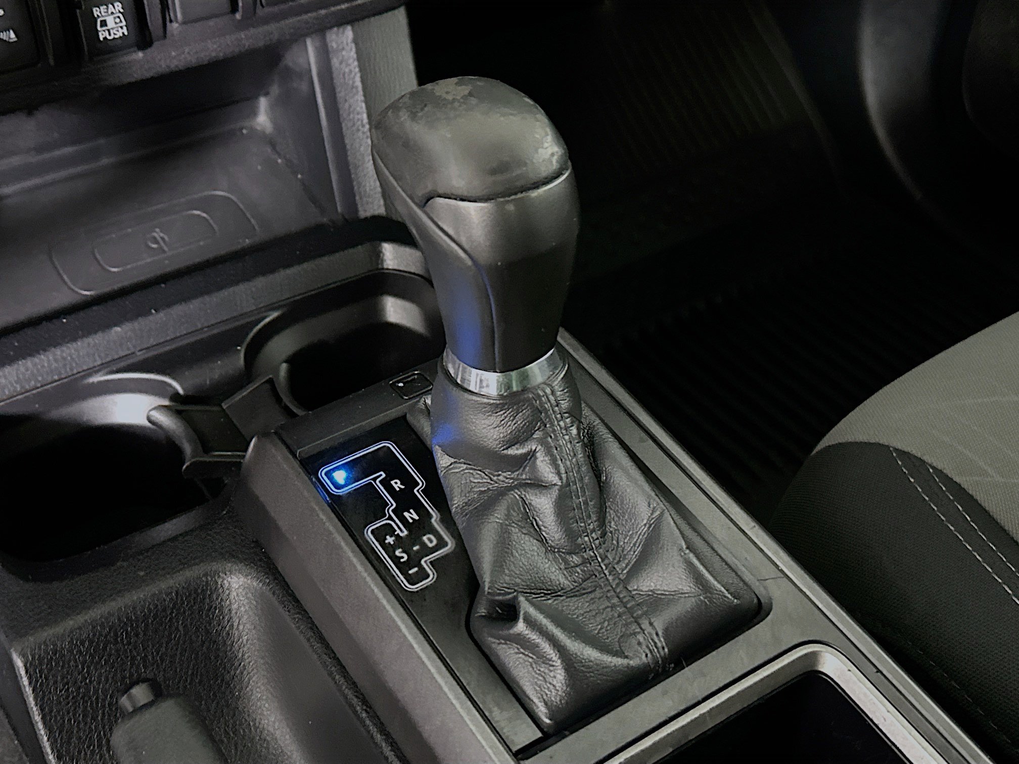 Used 2020 Toyota Tacoma TRD Off-Road w/ Technology Package image 21