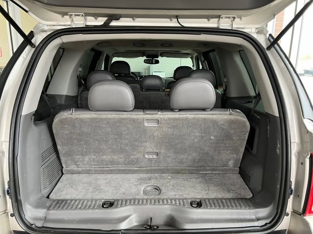 Used 2003 Ford Explorer XLT AWD/4WD image 14
