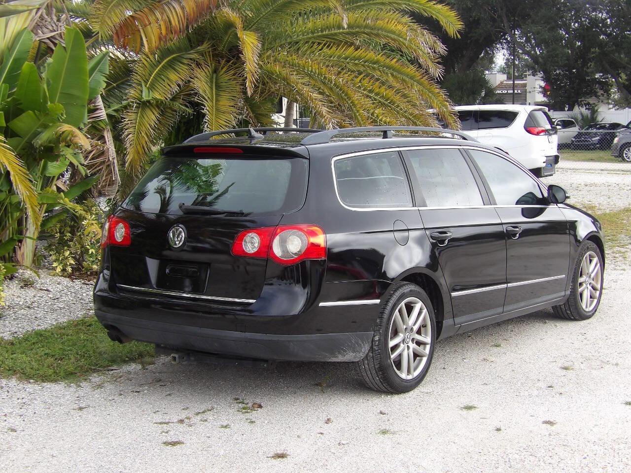 Used 2008 Volkswagen Passat Lux image 8