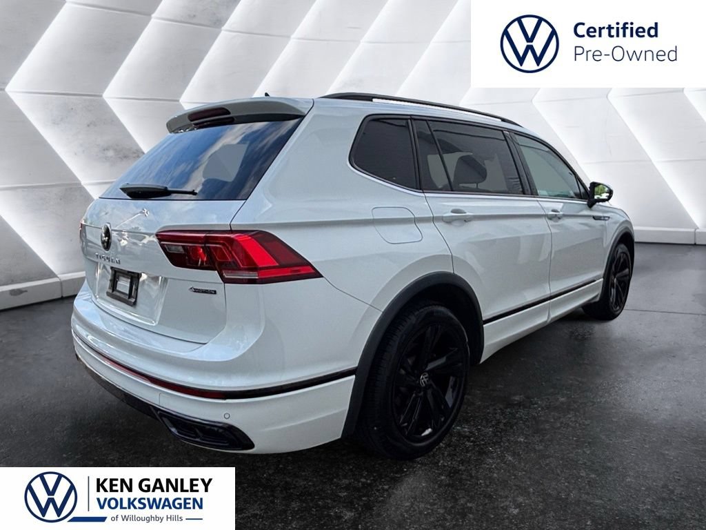 Used 2024 Volkswagen Tiguan SE R-Line AWD/4WD image 4