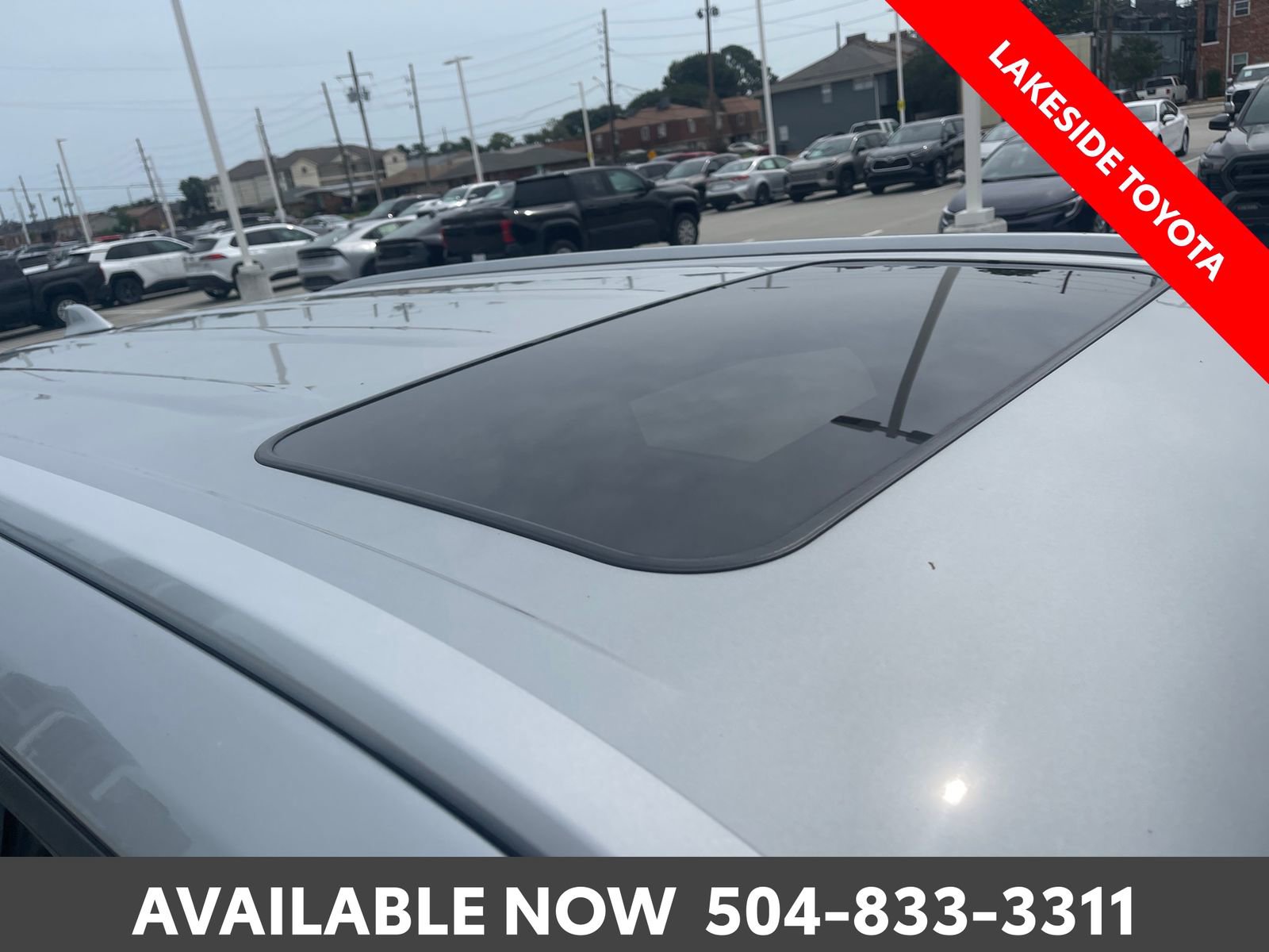 Certified 2024 Toyota Highlander XLE FWD image 10