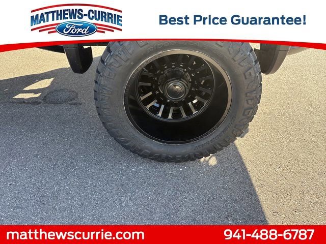 Used 2024 GMC Sierra 3500 SLE w/ SLE Convenience Package image 16