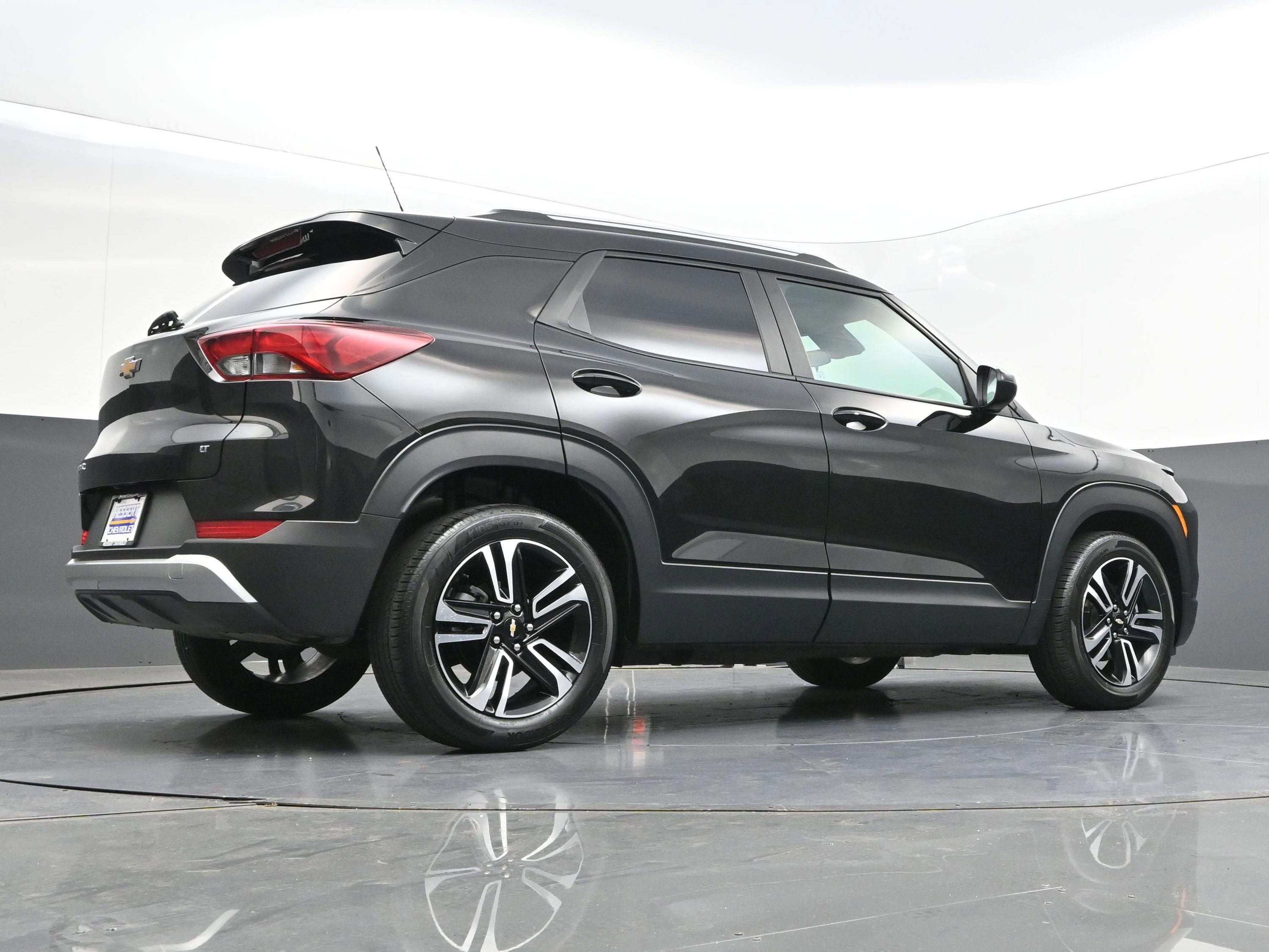Used 2024 Chevrolet TrailBlazer LT image 41