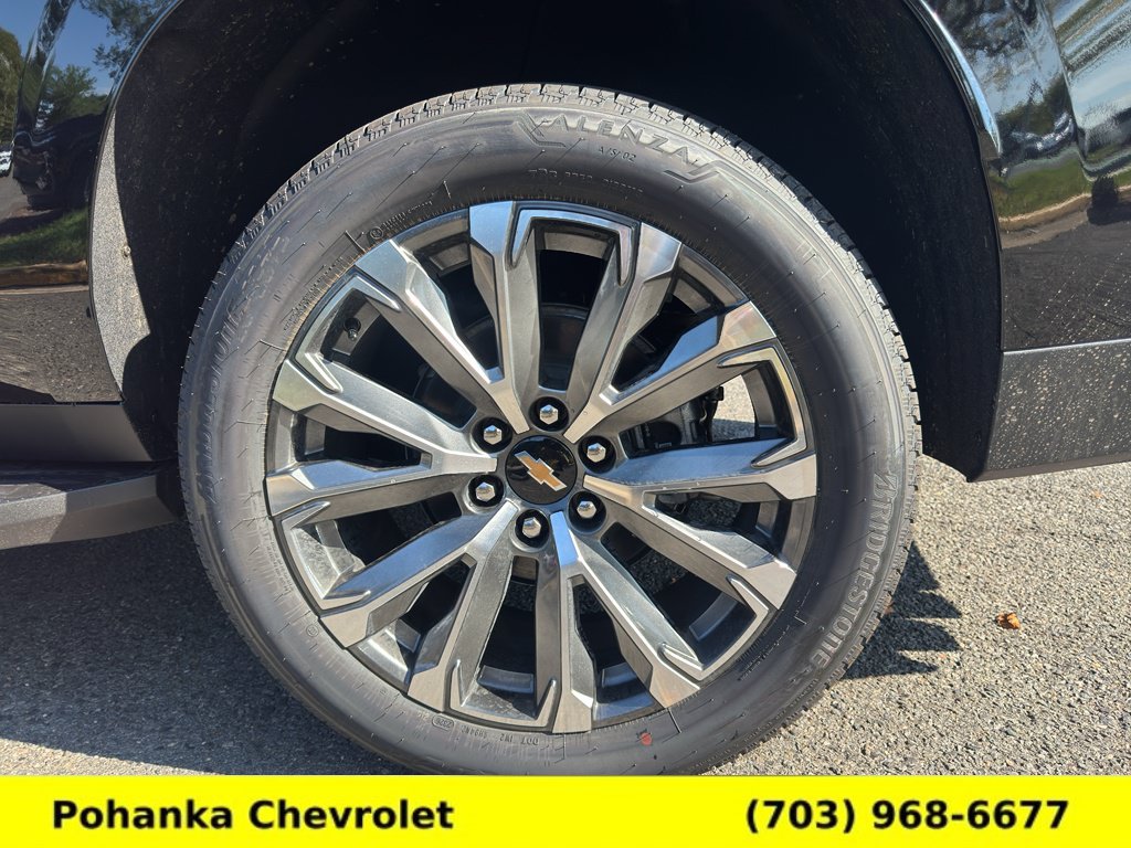 New 2026 Chevrolet Suburban High Country w/ Sun And Tow Package AWD/4WD image 33