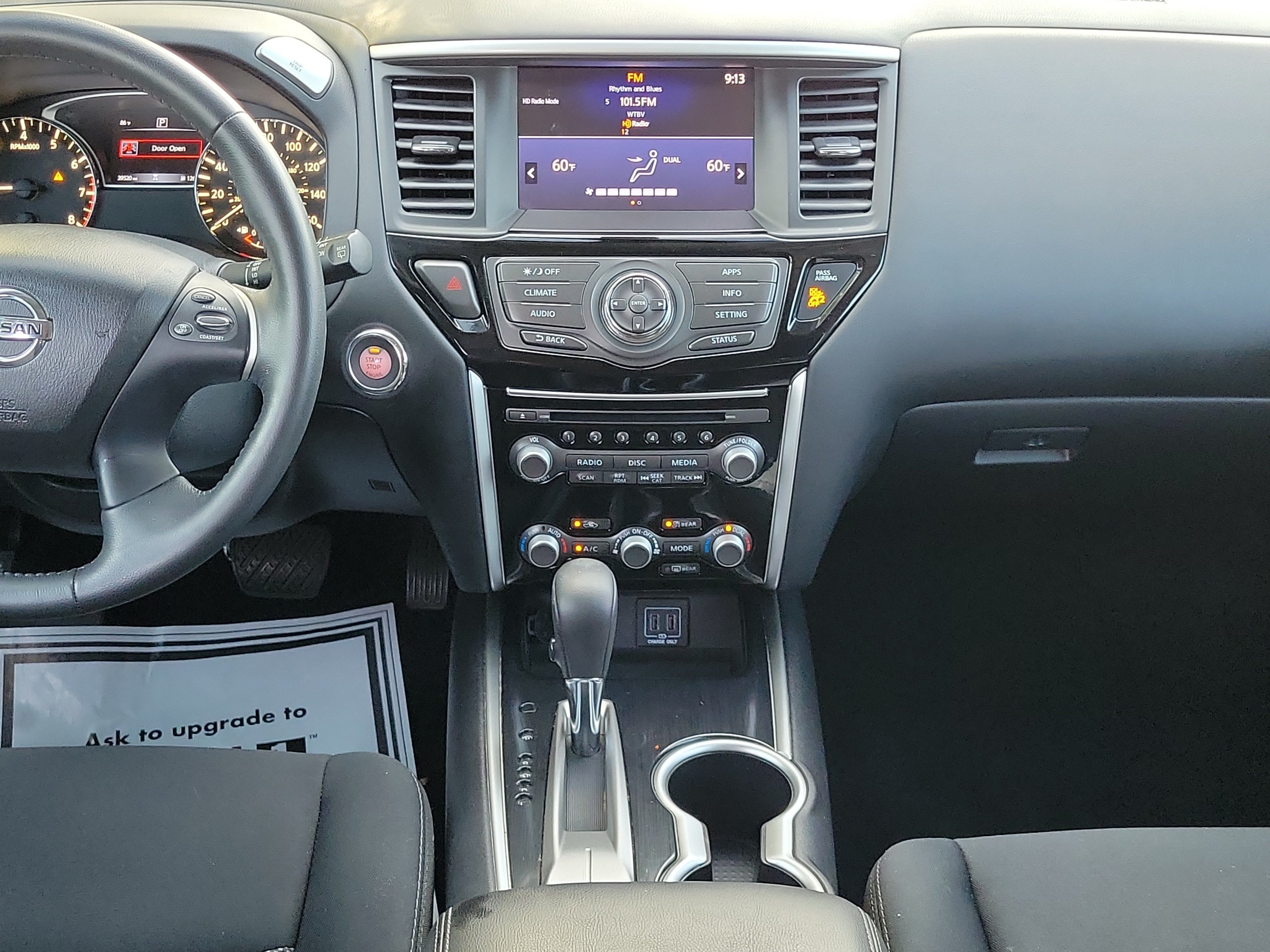 Used 2018 Nissan Pathfinder SV FWD image 15