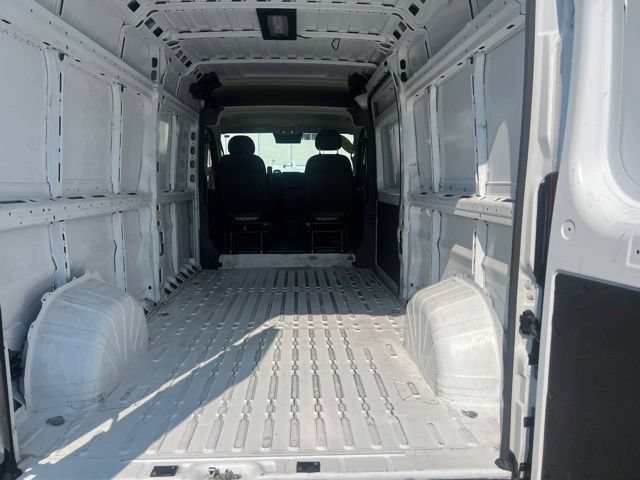 Used 2025 RAM ProMaster 2500 w/ Convenience Group FWD image 27