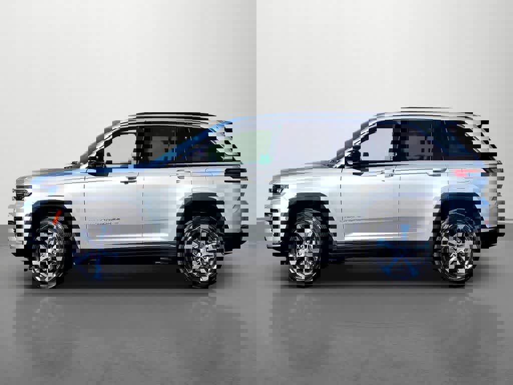 New 2026 Jeep Grand Cherokee Limited image 3