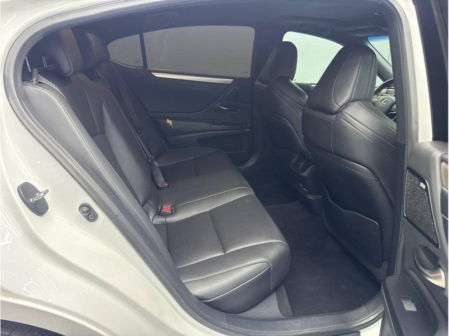 Used 2020 Lexus ES 350 F Sport w/ Accessory Package 2 FWD image 24