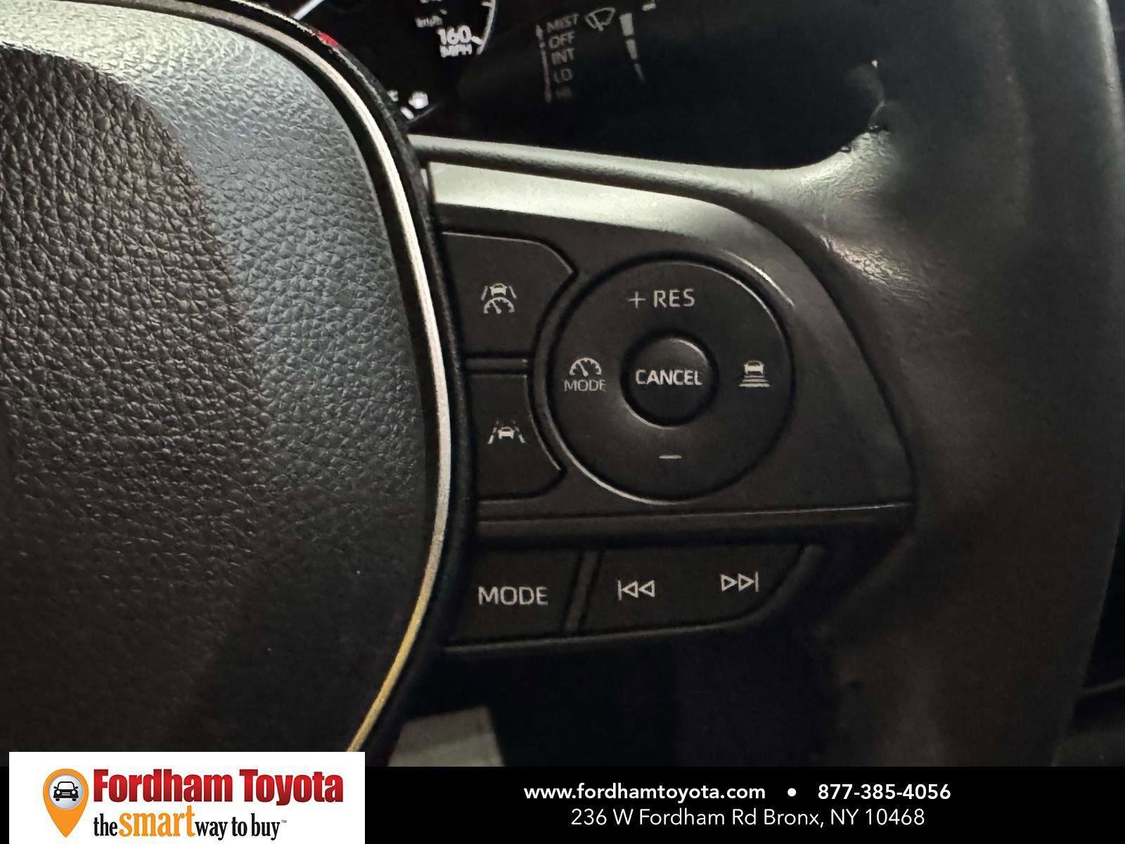Used 2023 Toyota Corolla SE FWD image 20