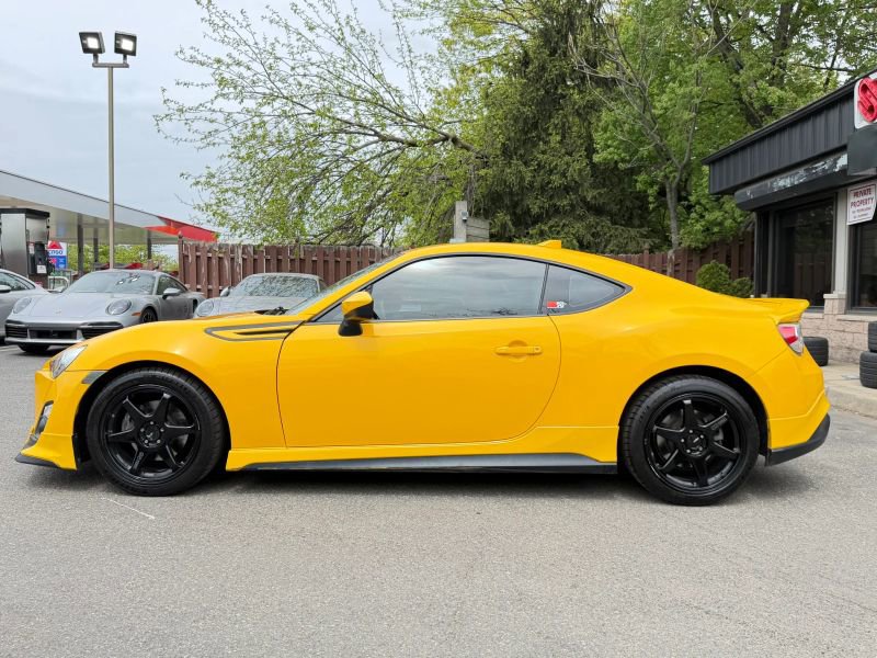 Used 2015 Scion FR-S Release Series 1.0 RWD image 9