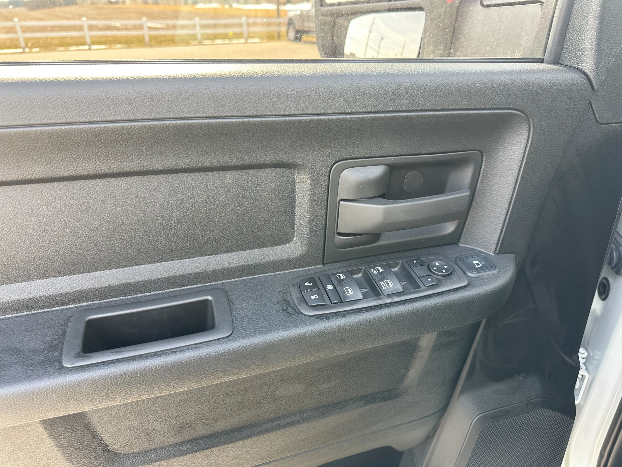 Used 2023 RAM 3500 Tradesman image 17