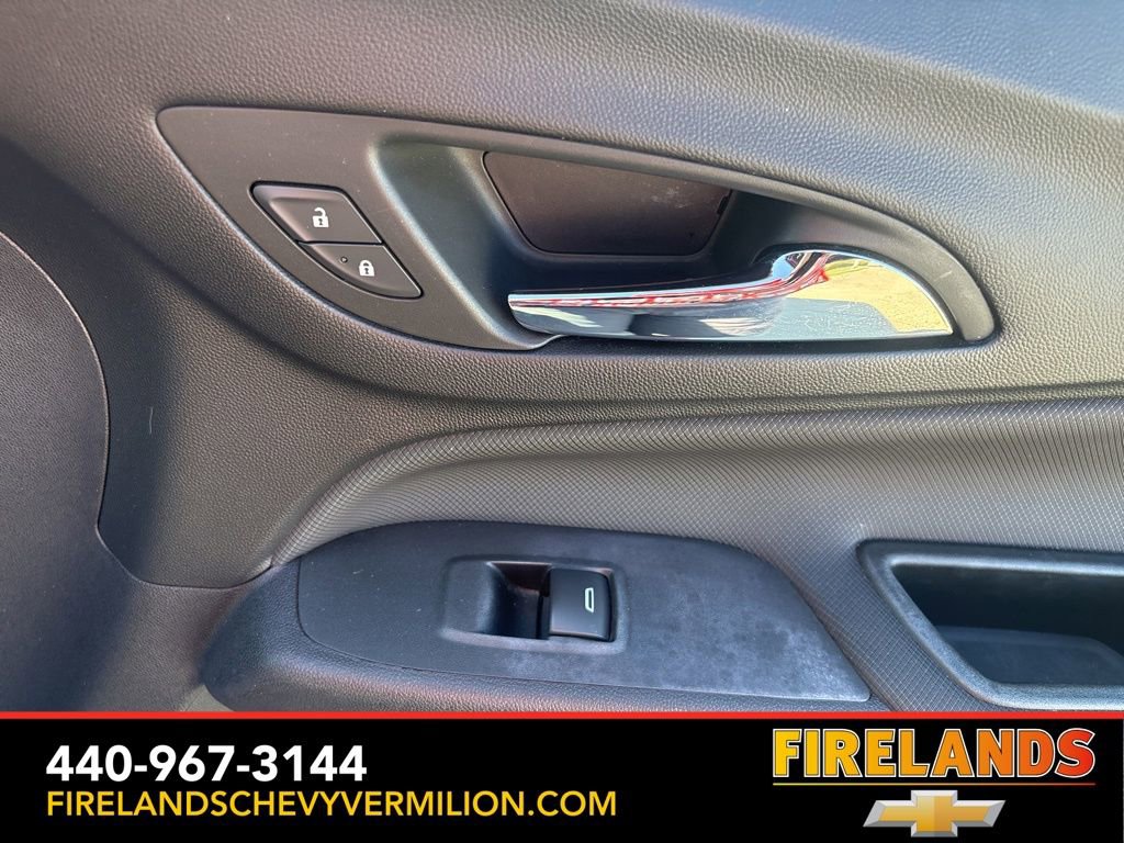 Used 2022 Chevrolet Equinox RS w/ RS Leather Package FWD image 35