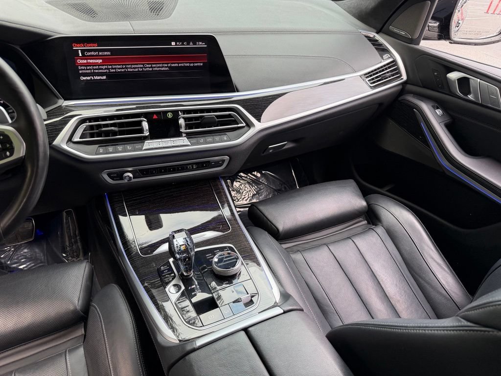 Used 2020 BMW X7 M50i AWD/4WD image 47