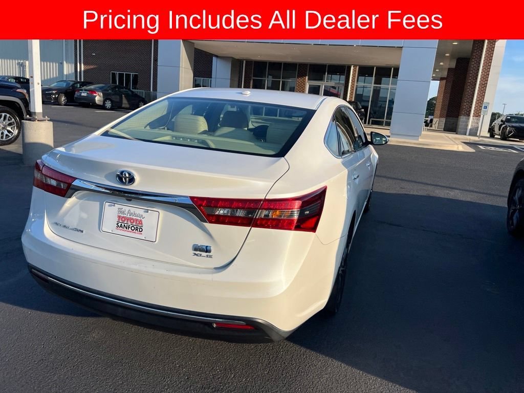 Used 2016 Toyota Avalon XLE Premium FWD image 17