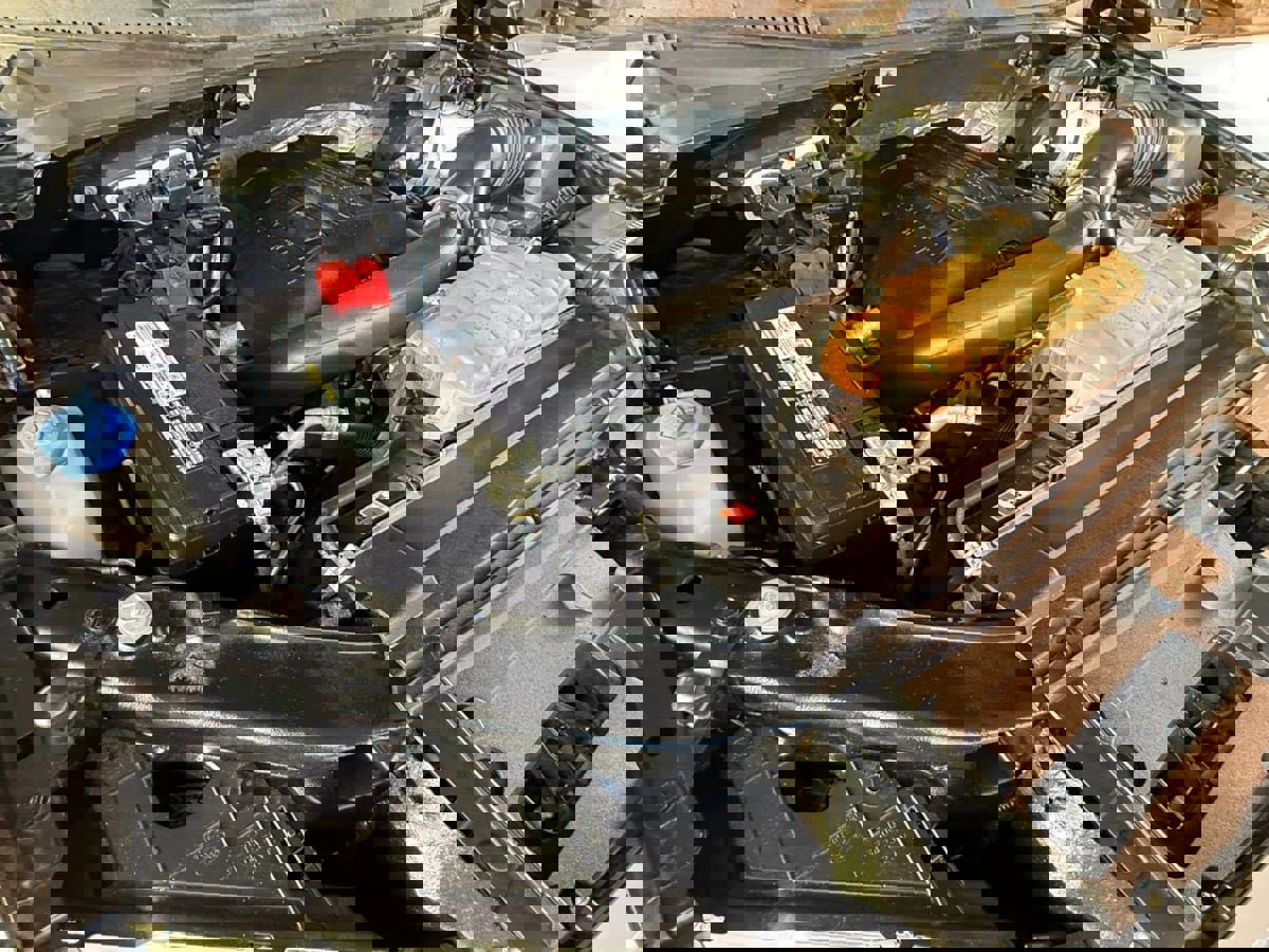 Used 2015 Ford F150 King Ranch w/ Equipment Group 601A Luxury AWD/4WD image 26