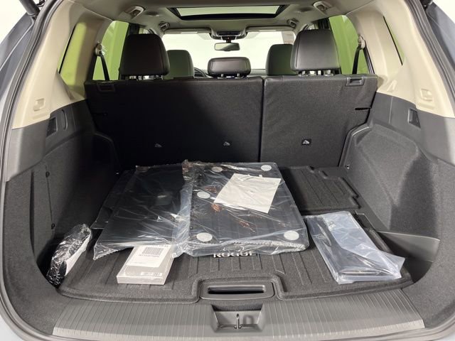 New 2026 Nissan Rogue Platinum image 48