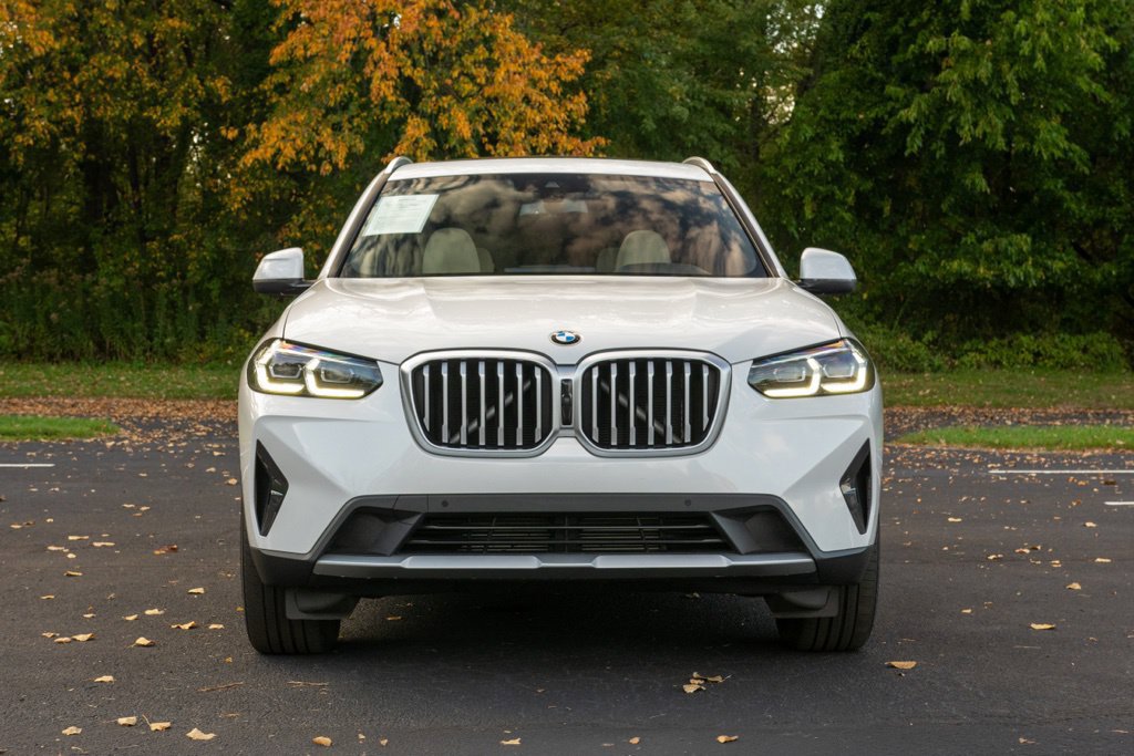 Certified 2023 BMW X3 xDrive30i w/ Premium Package AWD/4WD image 2
