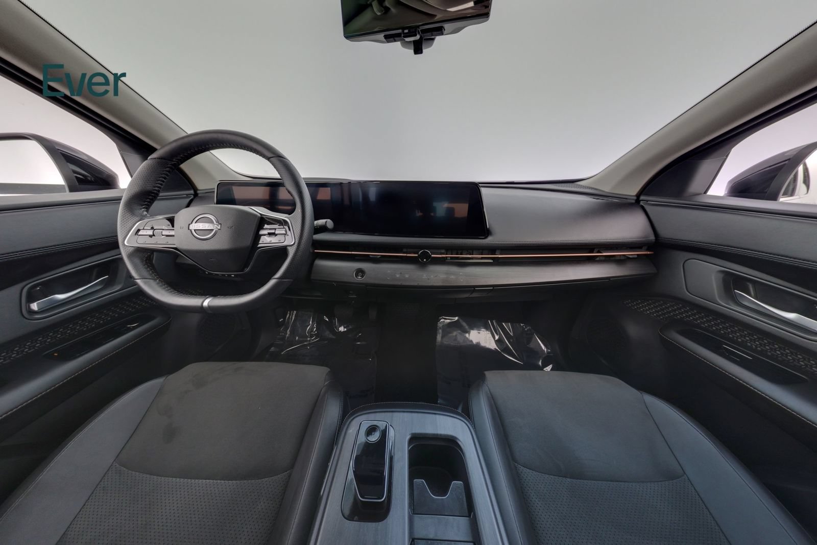 Used 2023 Nissan Ariya FWD image 26