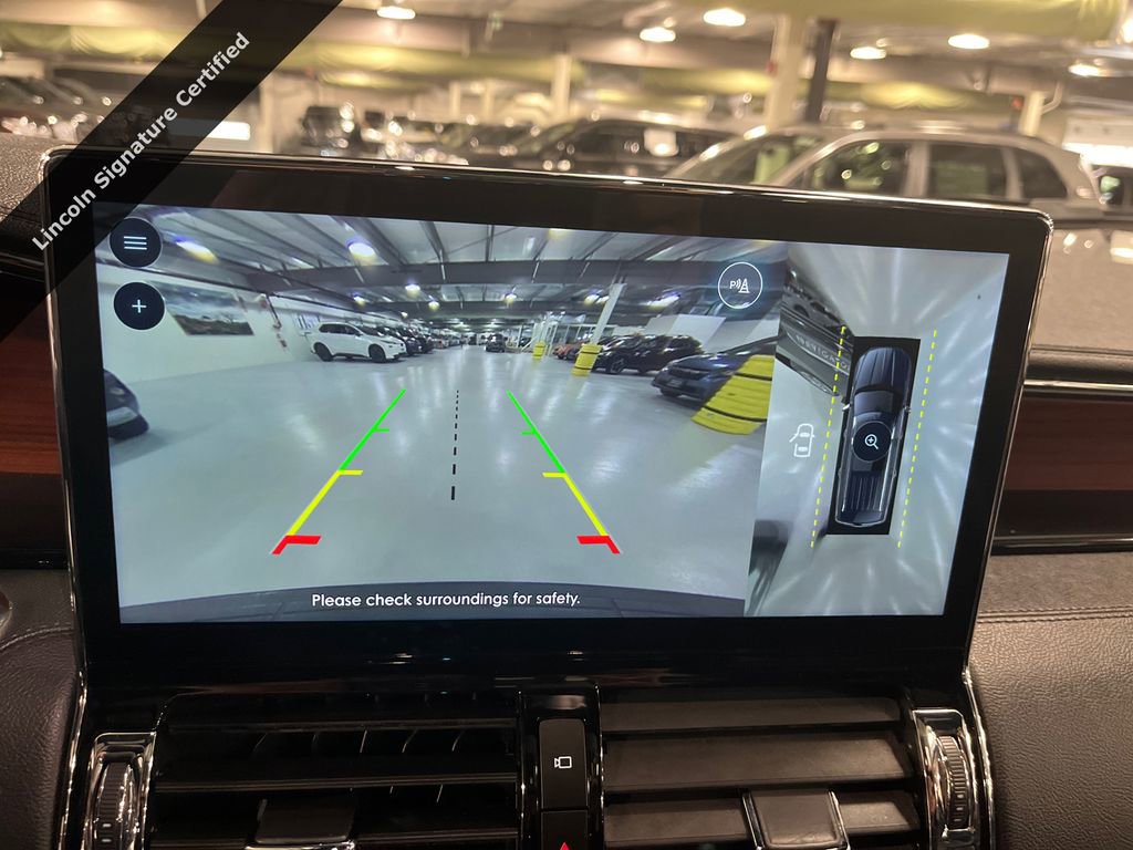 Used 2023 Lincoln Navigator L Reserve image 17