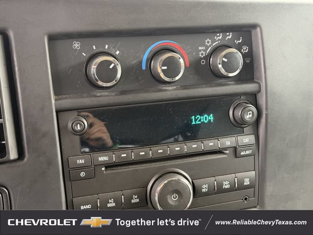 Used 2015 Chevrolet Express 2500 LS RWD image 21