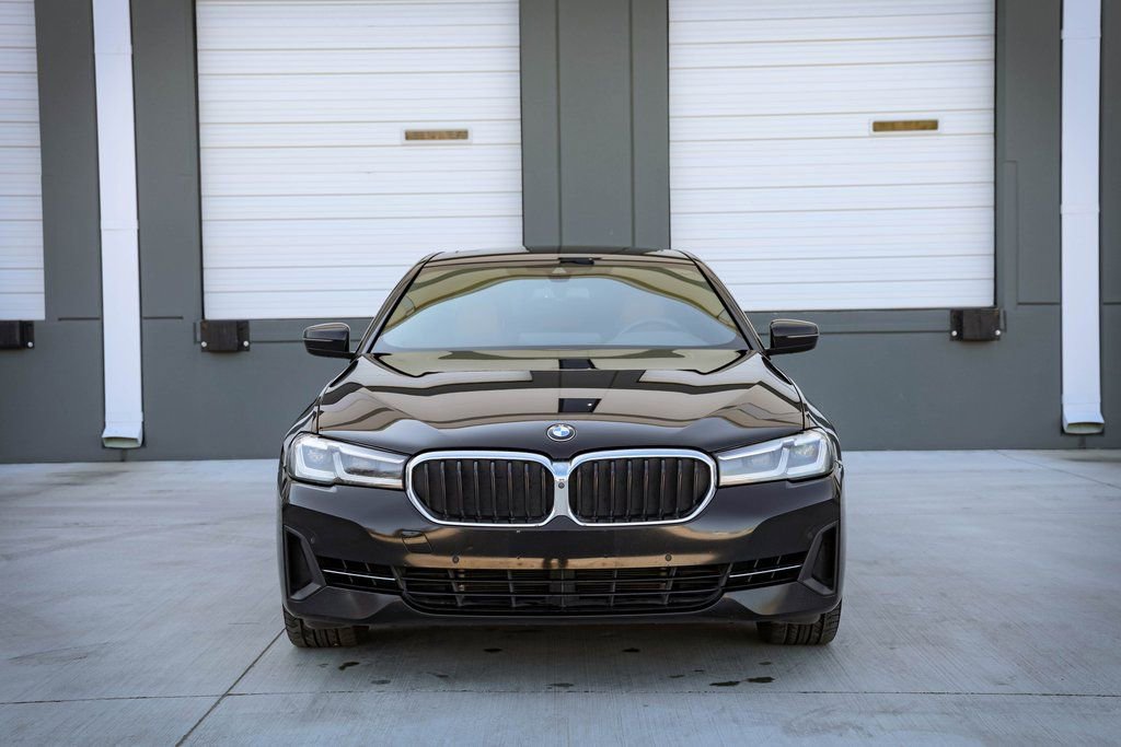 Used 2021 BMW 540i w/ Convenience Package RWD image 3