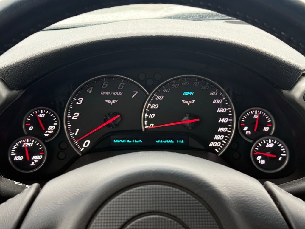 Used 2005 Chevrolet Corvette Coupe w/ Preferred Equipment Group image 9