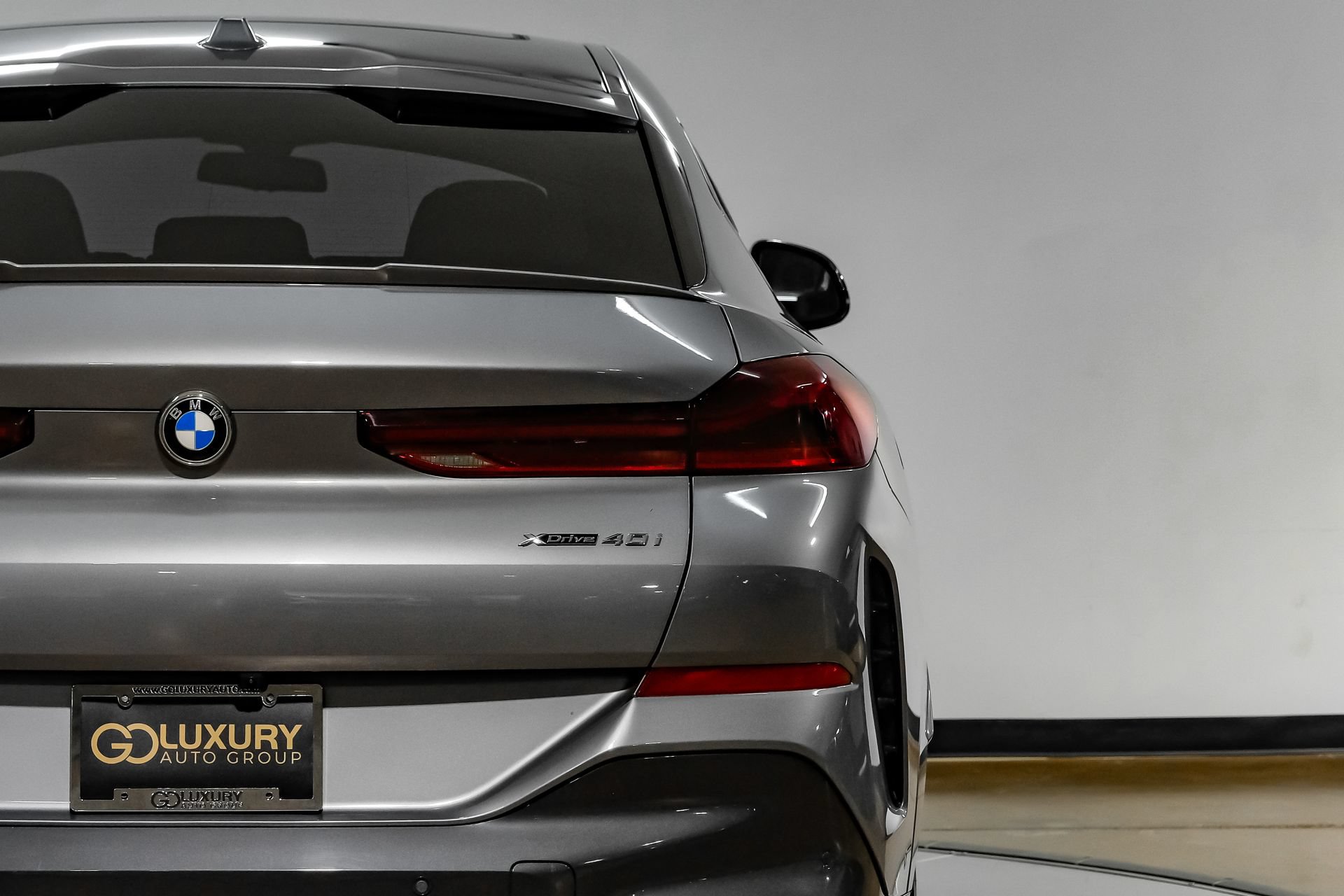 Used 2025 BMW X6 xDrive40i w/ Climate Comfort Package AWD/4WD image 50