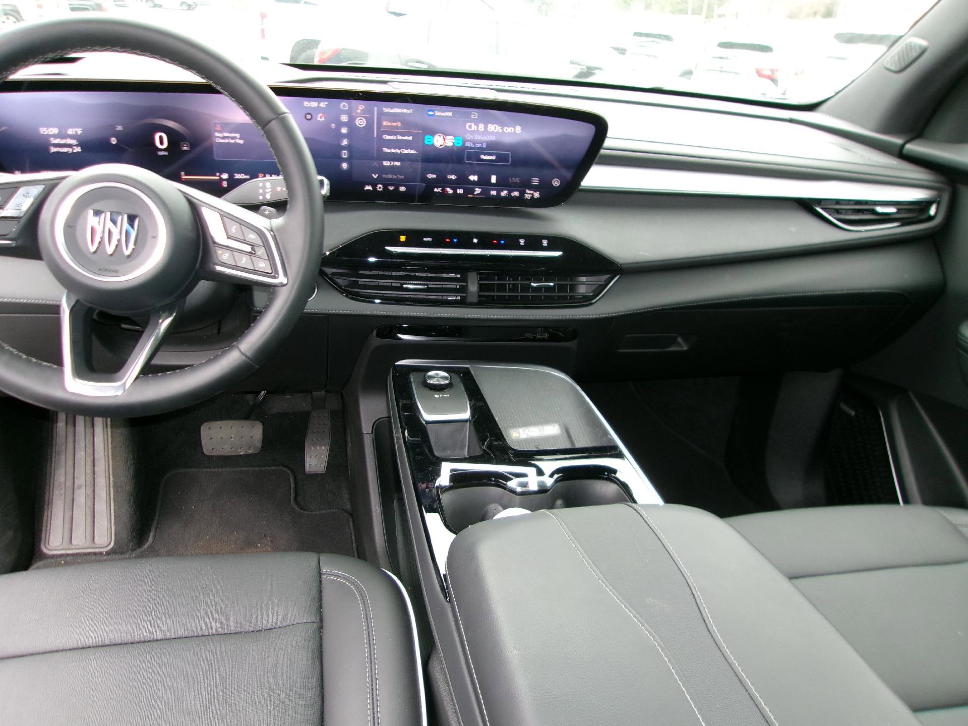 Used 2025 Buick Enclave Preferred image 16