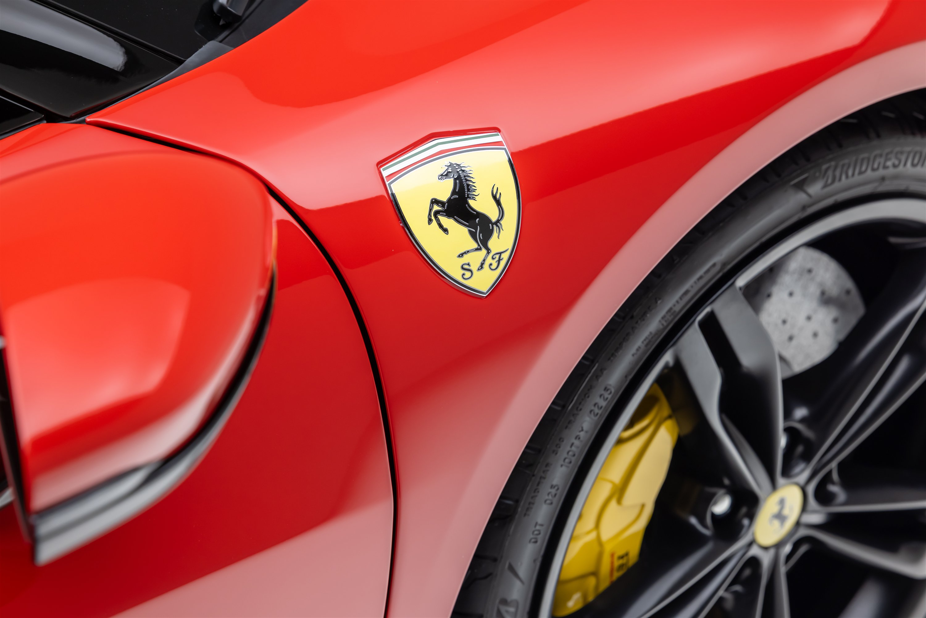 Used 2026 Ferrari 296 GTS RWD image 17