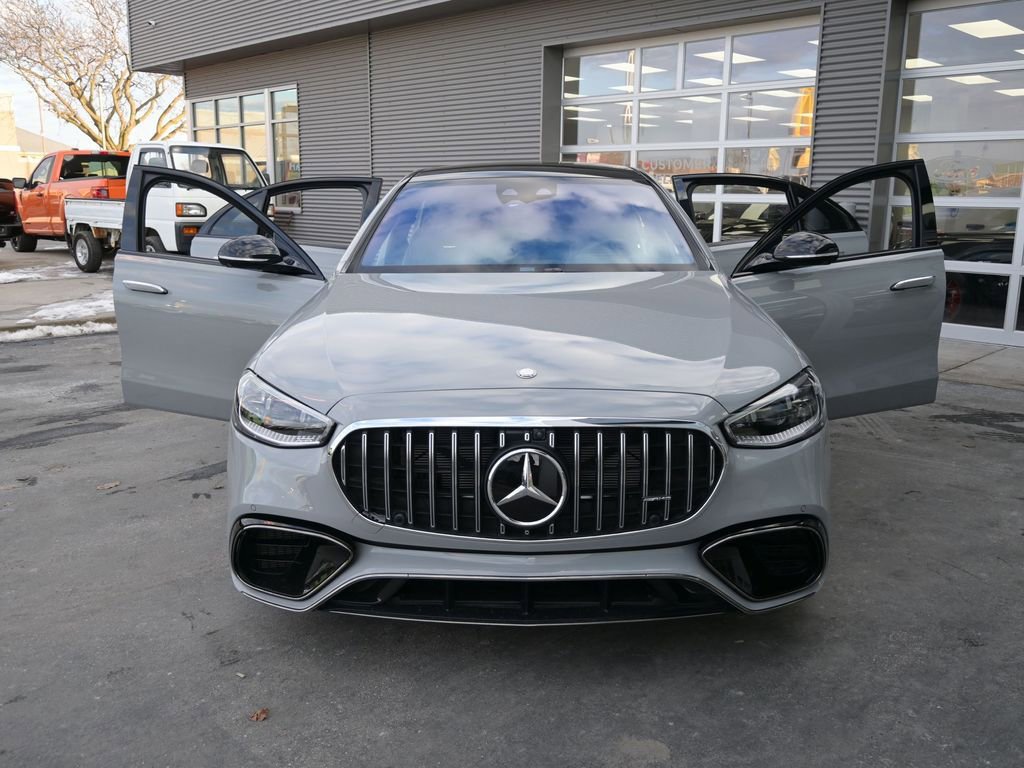 Used 2024 Mercedes-Benz S 63 AMG S w/ Rear Seat Package image 22