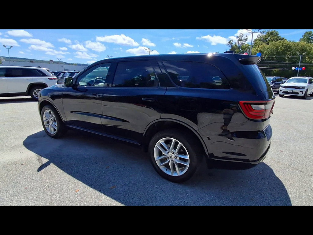 Used 2025 Dodge Durango GT AWD/4WD image 6