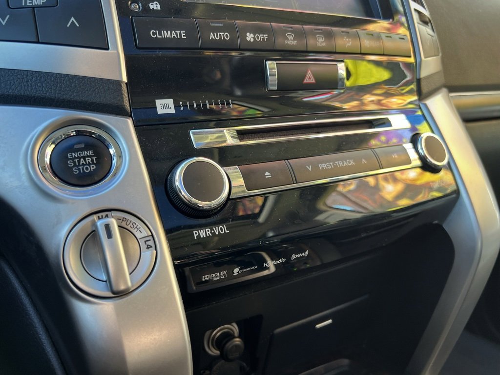 Used 2013 Toyota Land Cruiser image 66