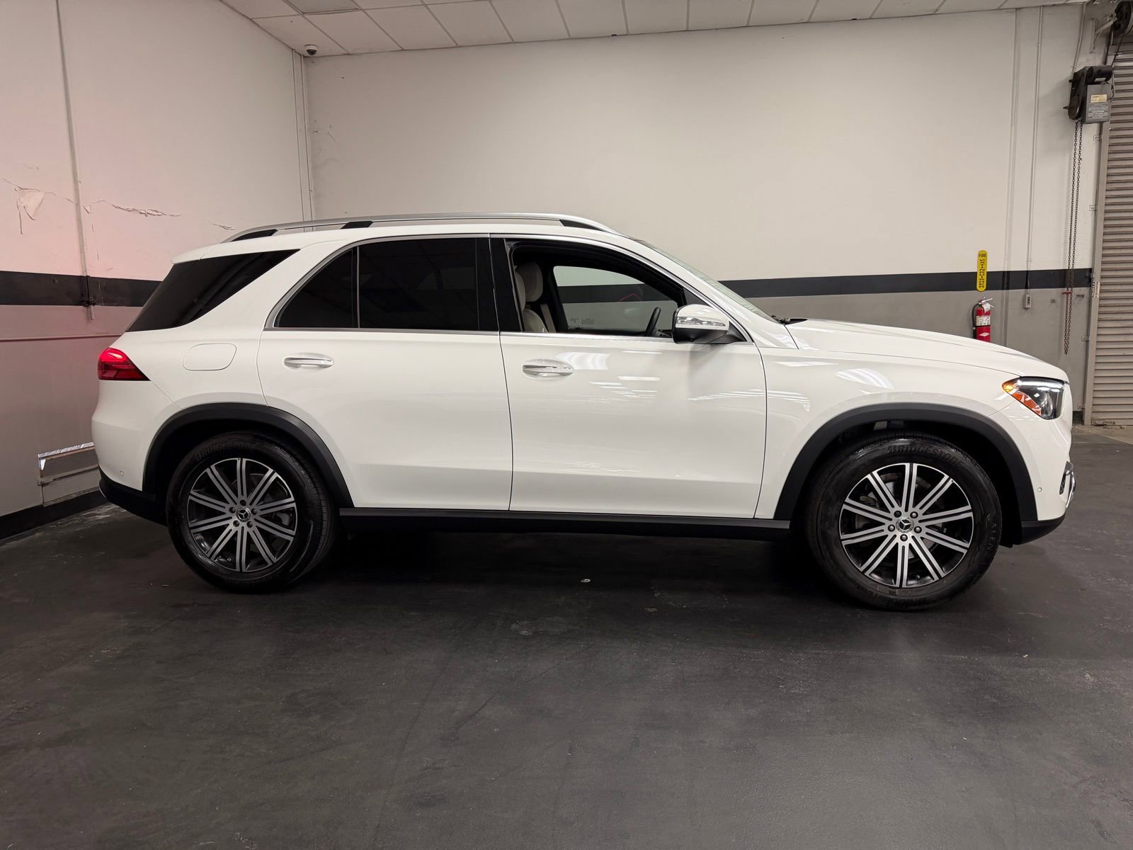 Used 2026 Mercedes-Benz GLE 350 4MATIC image 5
