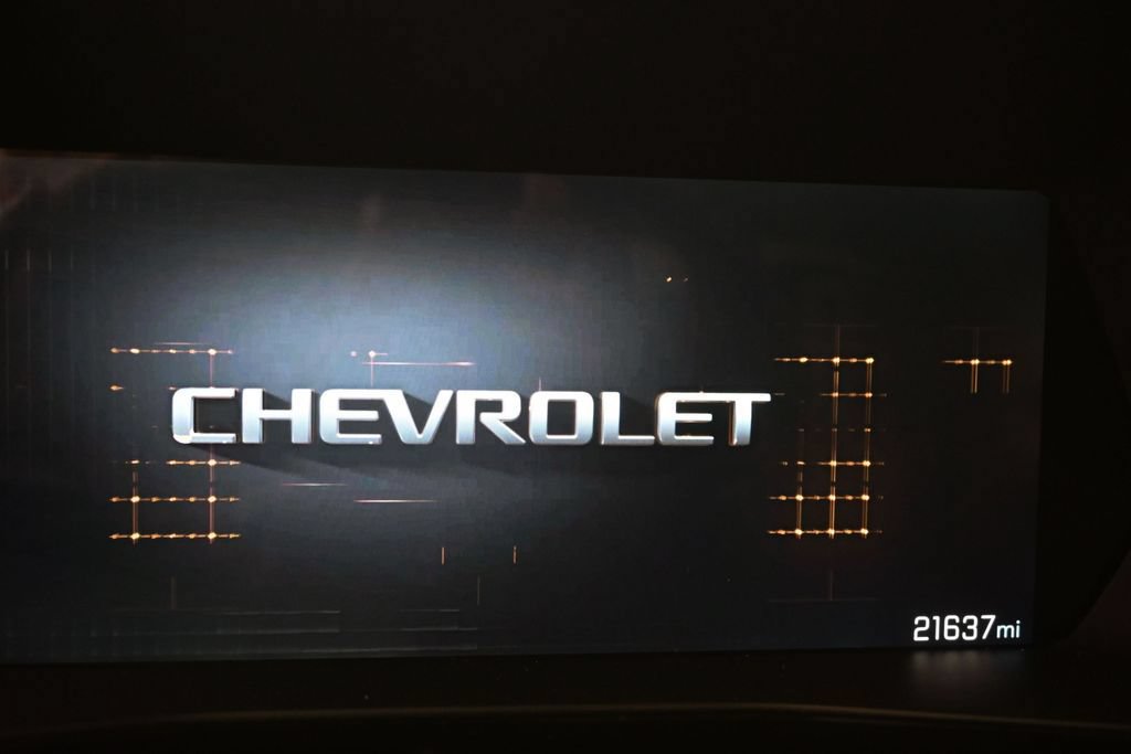 Used 2025 Chevrolet Colorado Z71 AWD/4WD image 11