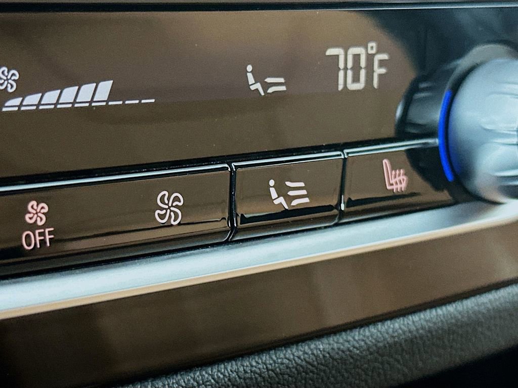 Used 2021 BMW X3 xDrive30i w/ M Sport Package image 23