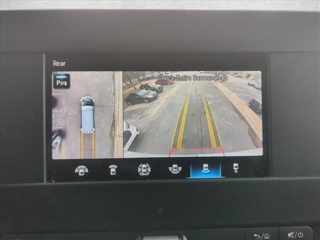 Used 2024 Mercedes-Benz Sprinter 2500 image 13