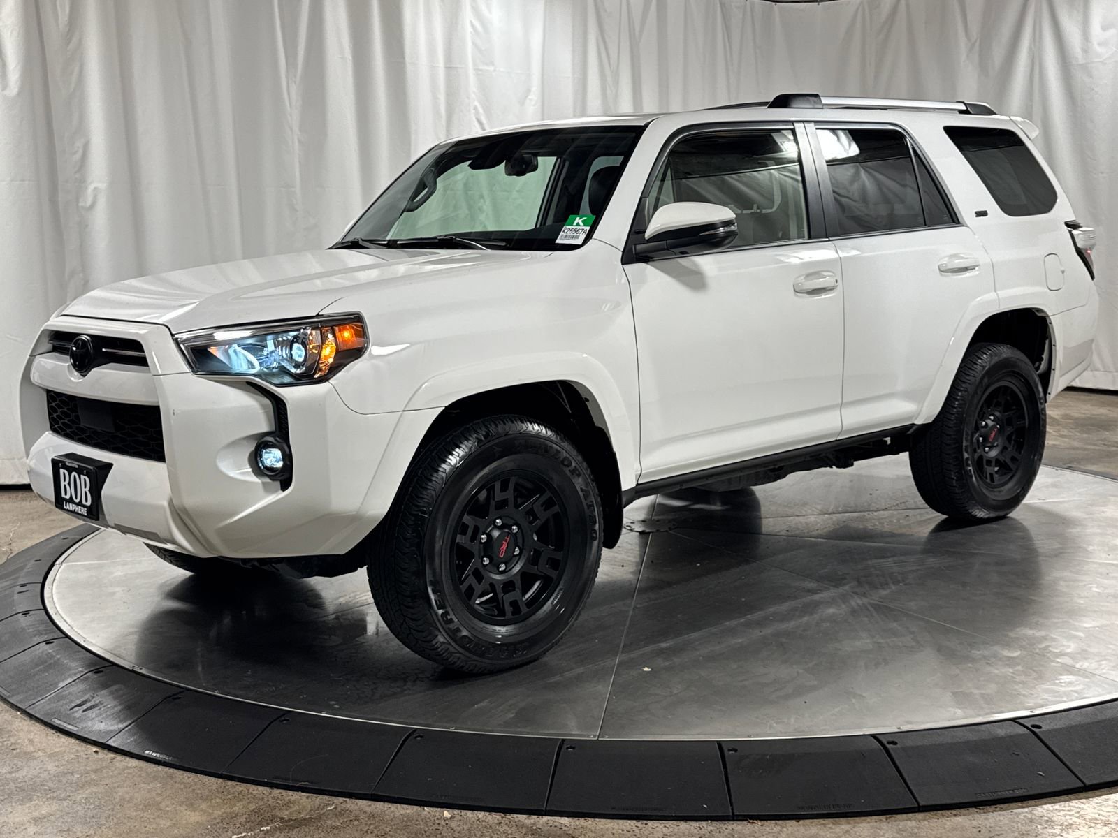 Used 2024 Toyota 4Runner SR5 Premium w/ Moonroof Package AWD/4WD image 1