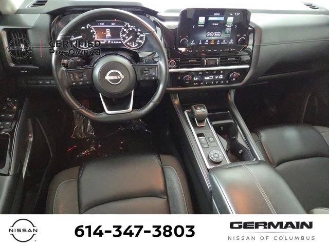 Certified 2024 Nissan Pathfinder SL w/ Black Appearance Package AWD/4WD image 18