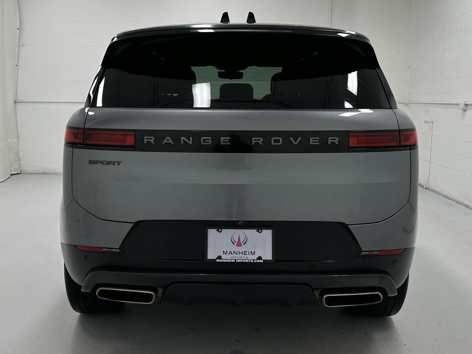 Used 2024 Land Rover Range Rover Sport SE image 7