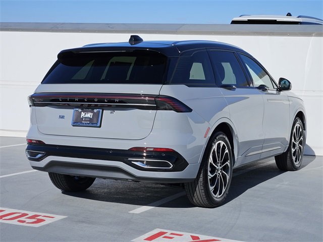 New 2026 Lincoln Nautilus Reserve image 7