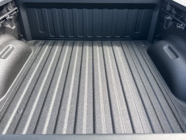 New 2027 RAM 1500 4x4 Crew Cab image 7