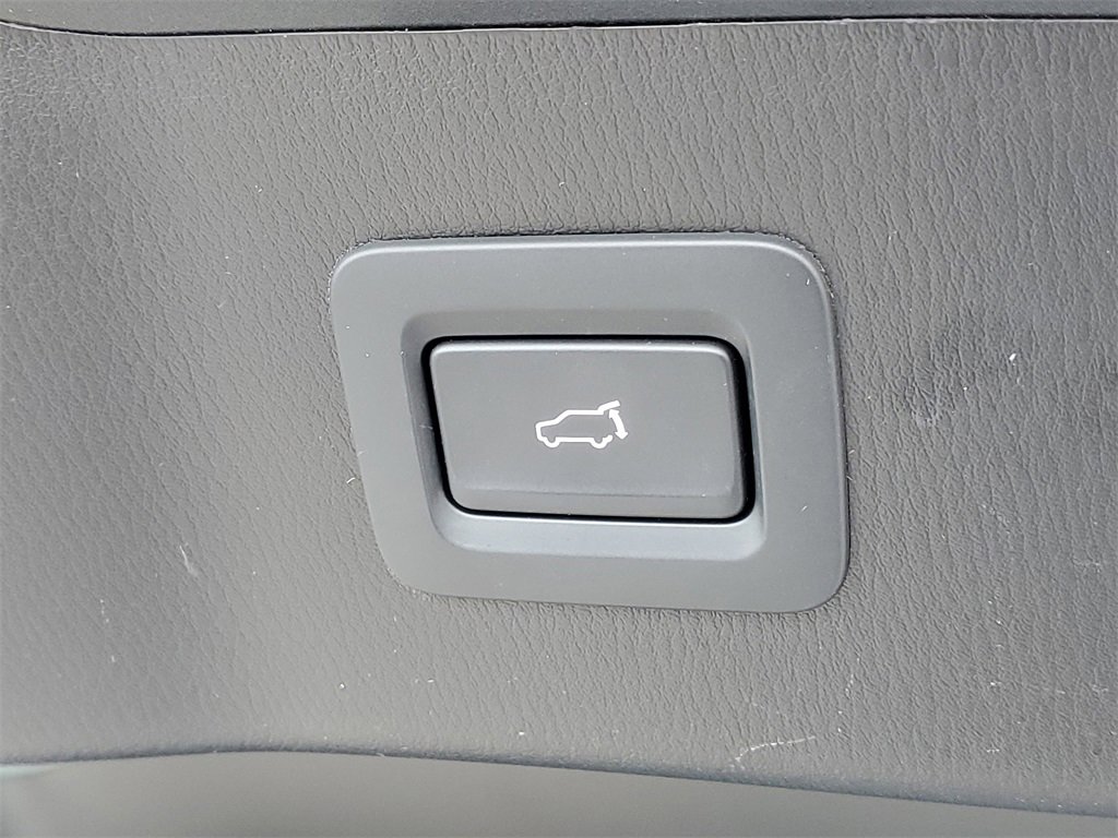 Used 2025 MAZDA CX-5 Signature image 10