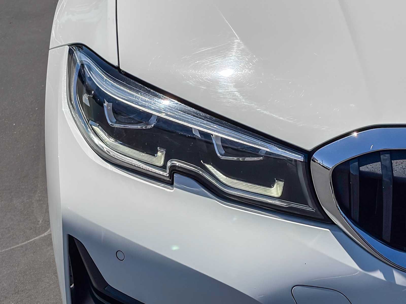 Used 2020 BMW 330i Sedan w/ Premium Package RWD image 8
