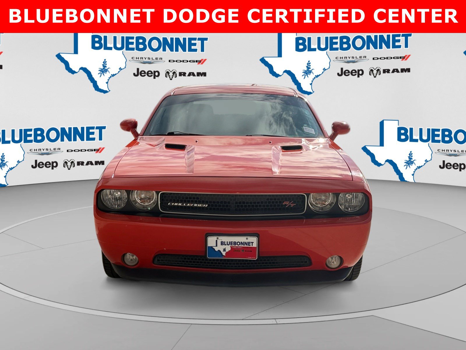 Used 2013 Dodge Challenger R/T RWD image 2
