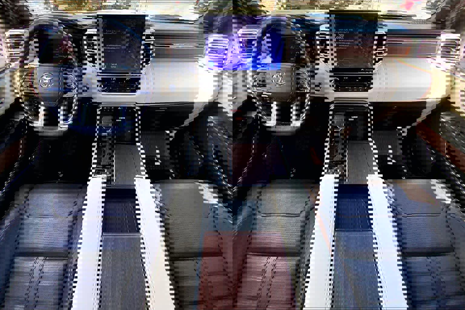 Used 2022 Toyota Tundra Capstone image 16