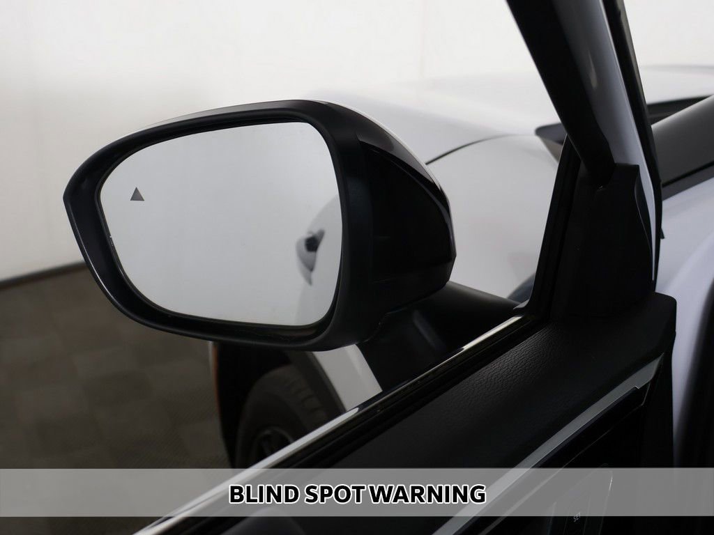 Used 2023 Mitsubishi Outlander SEL Black Edition AWD/4WD image 7