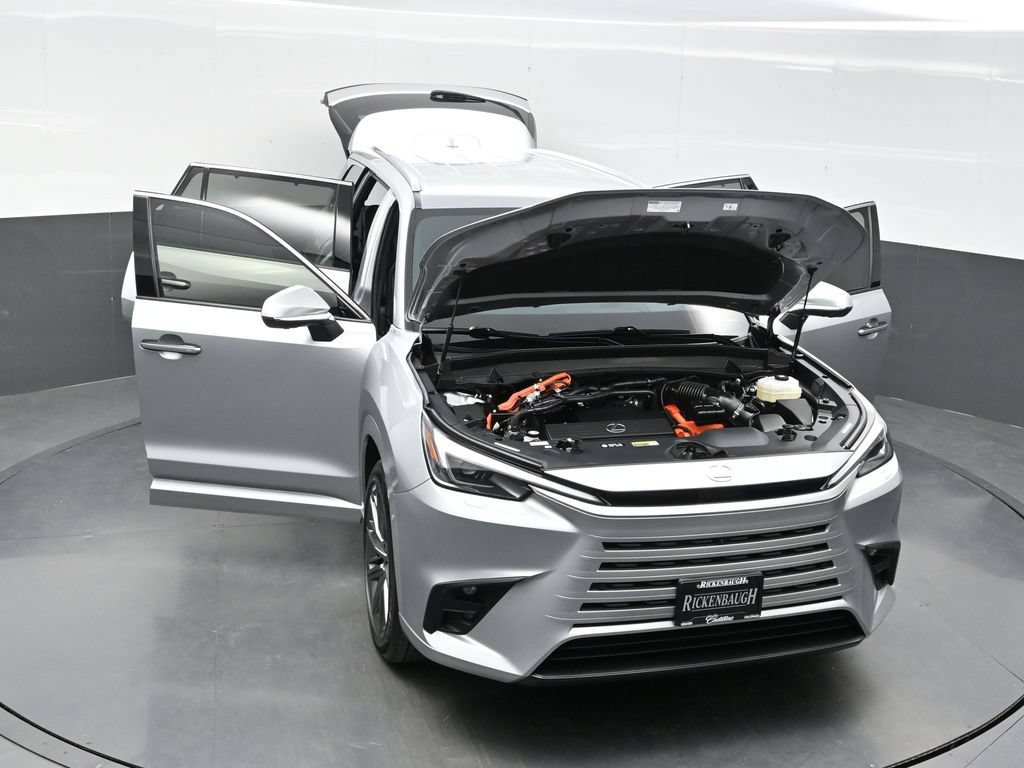 Used 2024 Lexus TX 550h AWD Plug-In Hybrid w/ Technology Package image 49